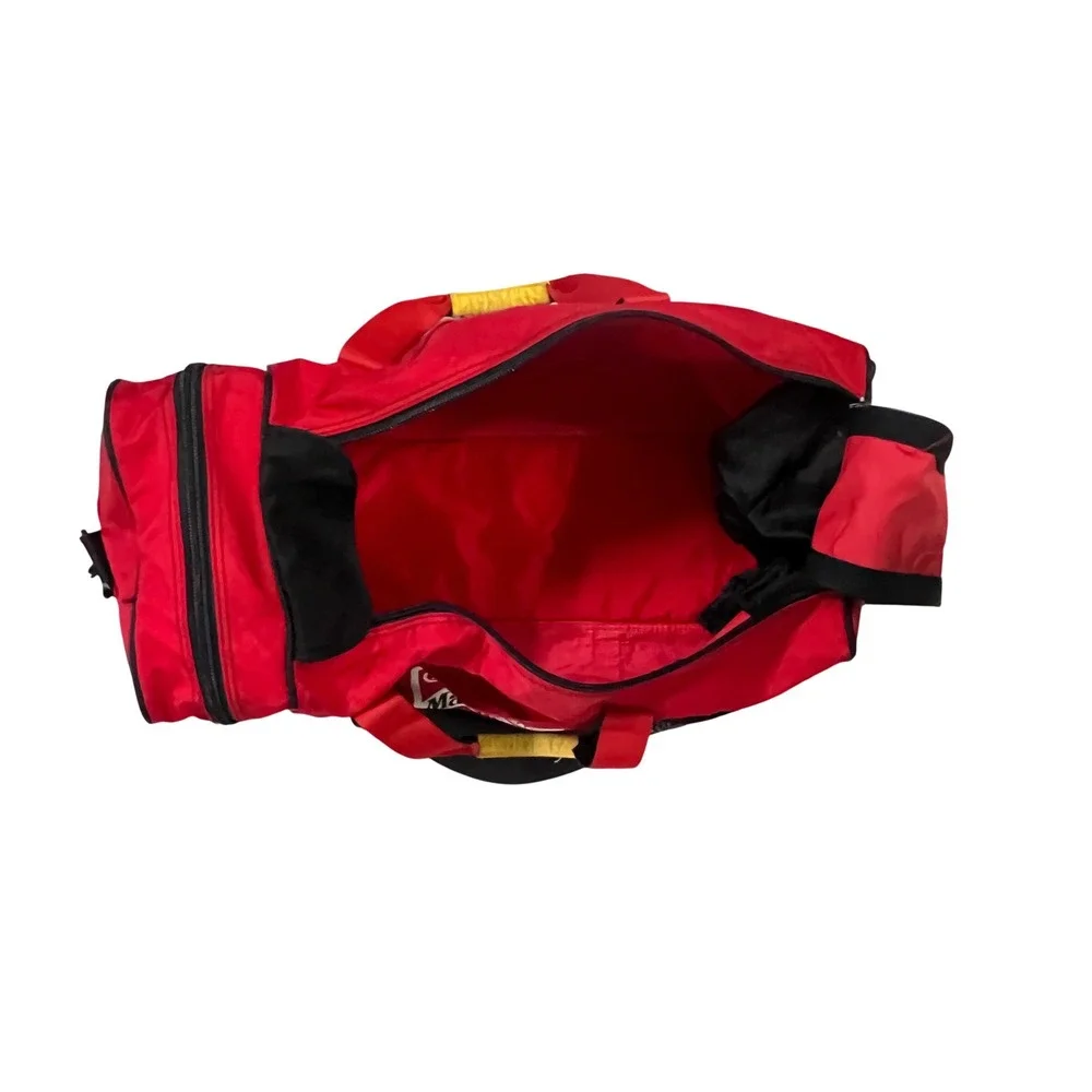 Vintage Marlboro Adventure Team Duffle Bag Red‎ Black 90s Travel Gym Luggage Tag